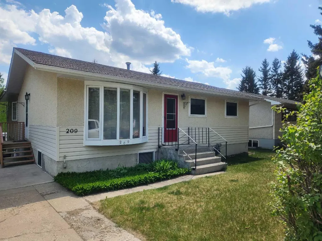 209 2 Street NE Sundre AB T0M 1X0