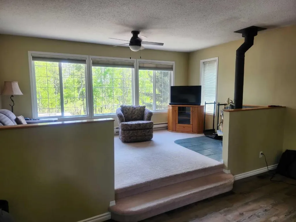 209 2 Street NE Sundre AB T0M 1X0