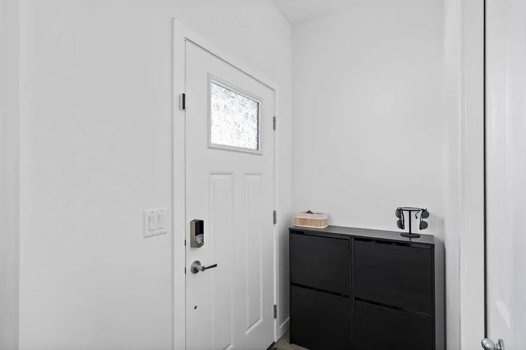 205 Copperstone Park SE Calgary AB T2Z 5E4