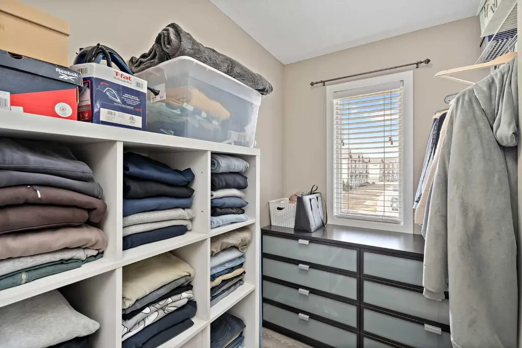 205 Copperstone Park SE Calgary AB T2Z 5E4