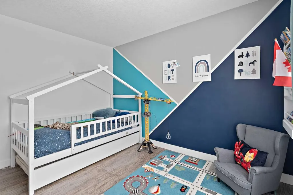 205 Copperstone Park SE Calgary AB T2Z 5E4