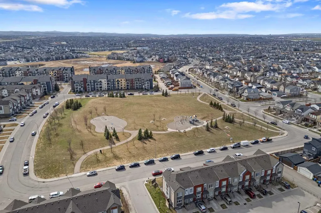 205 Copperstone Park SE Calgary AB T2Z 5E4