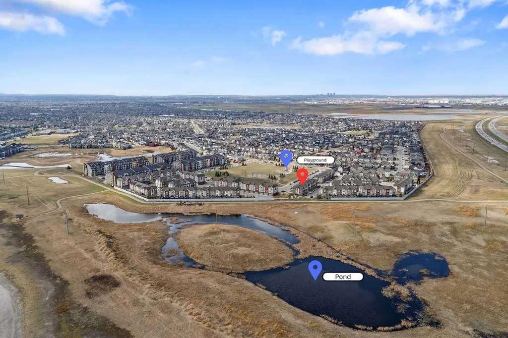 205 Copperstone Park SE Calgary AB T2Z 5E4