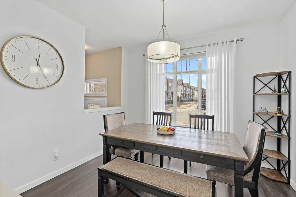 205 Copperstone Park SE Calgary AB T2Z 5E4