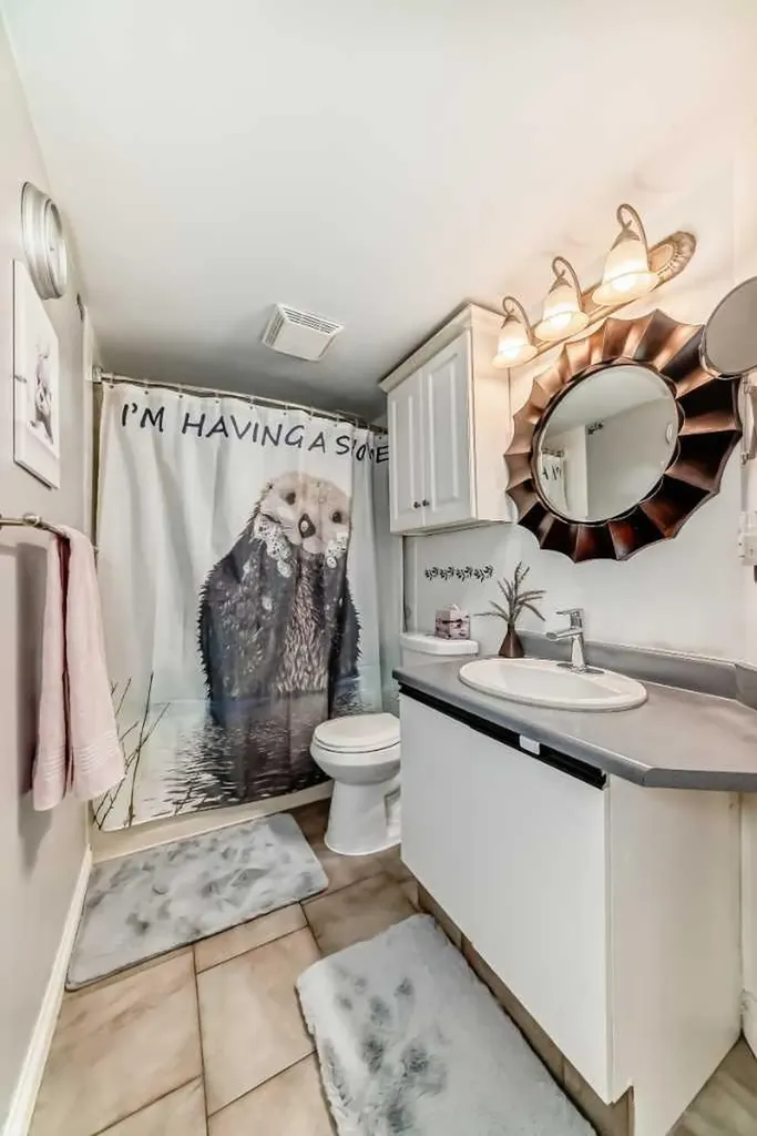 20 Dover Point SE Calgary AB T2B 3K3