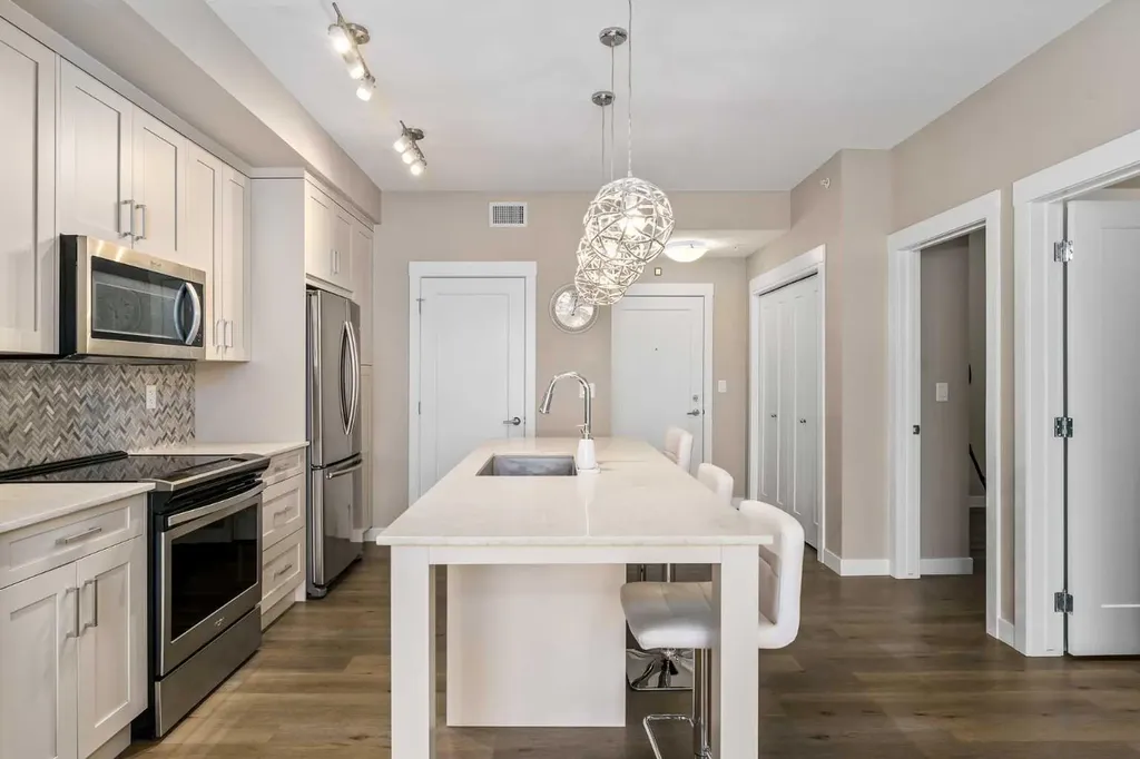 35 Walgrove Walk SE Calgary AB T2X 4S6