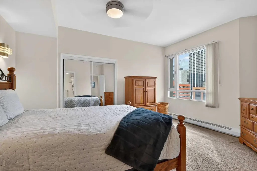 804 3 Avenue SW Calgary AB T2P 2G9