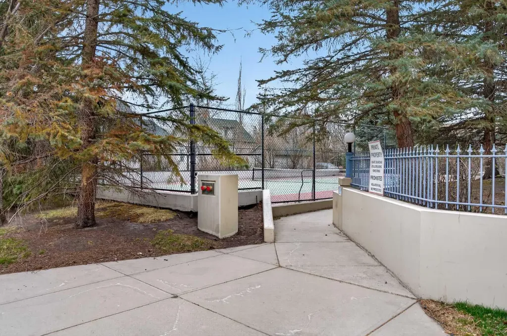 804 3 Avenue SW Calgary AB T2P 2G9