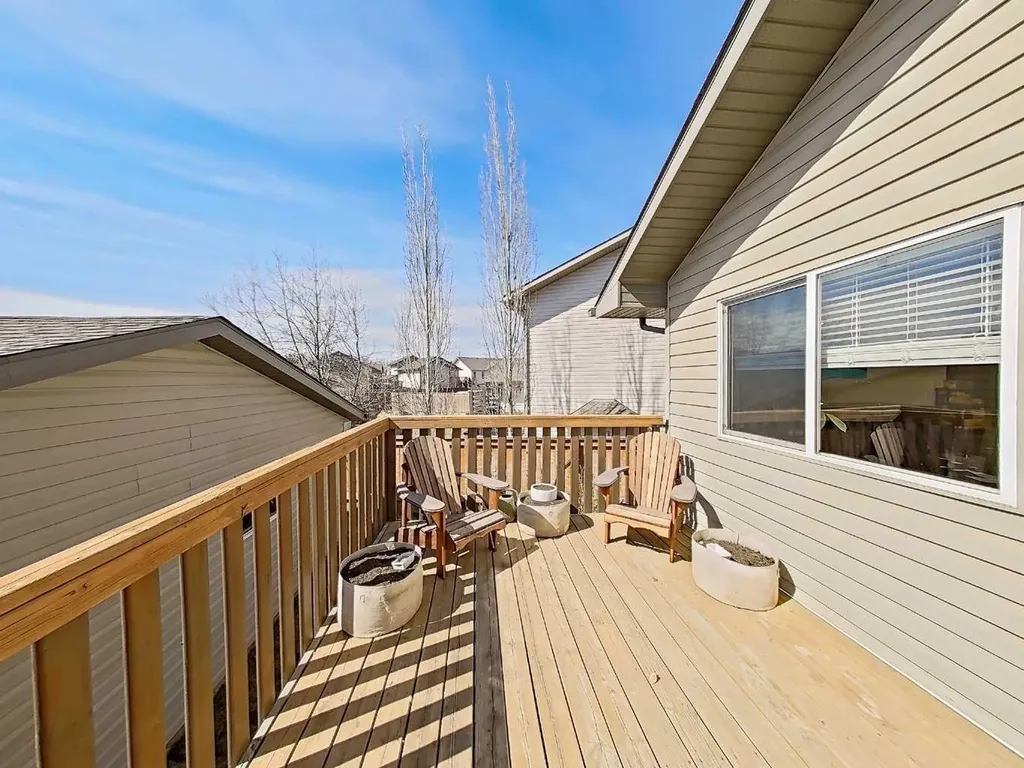 4407 58 Street Close Rocky Mountain House AB T4T0A4