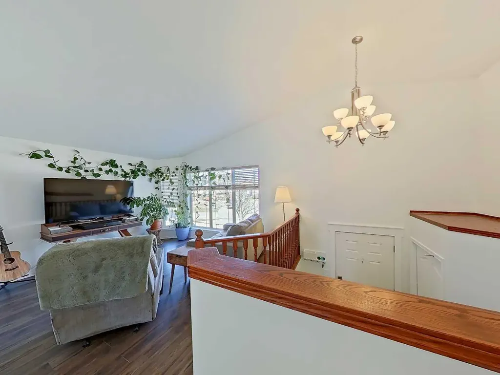 4407 58 Street Close Rocky Mountain House AB T4T0A4