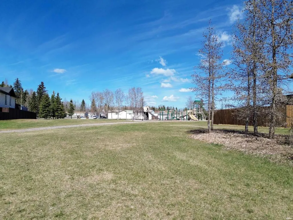 4407 58 Street Close Rocky Mountain House AB T4T0A4