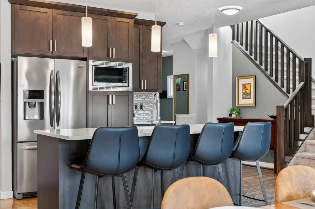 242 Mahogany Passage SE Calgary AB T3M 2J8