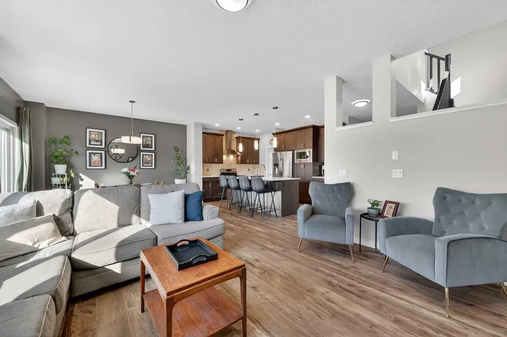 242 Mahogany Passage SE Calgary AB T3M 2J8