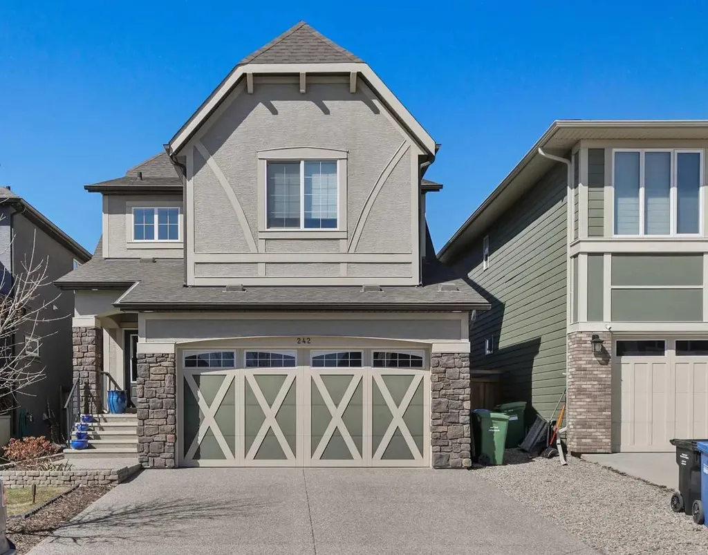 242 Mahogany Passage SE Calgary AB T3M 2J8