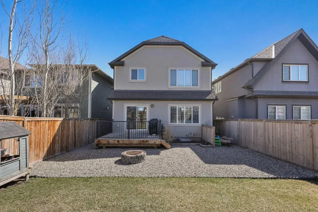 242 Mahogany Passage SE Calgary AB T3M 2J8