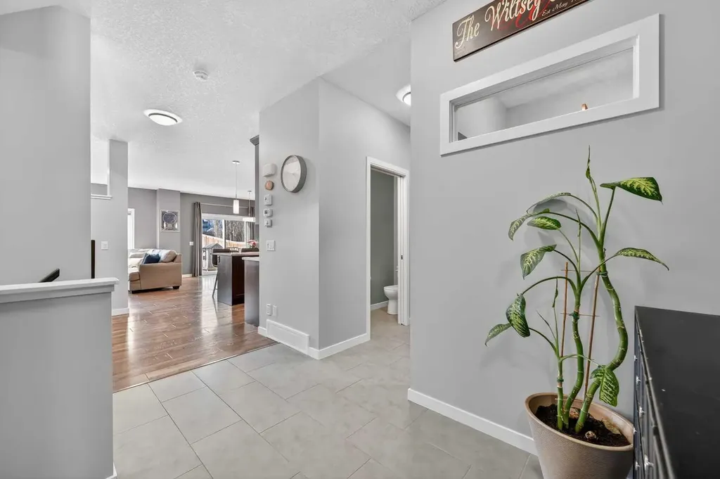 242 Mahogany Passage SE Calgary AB T3M 2J8