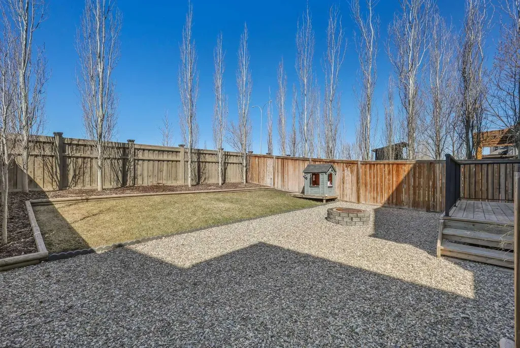242 Mahogany Passage SE Calgary AB T3M 2J8