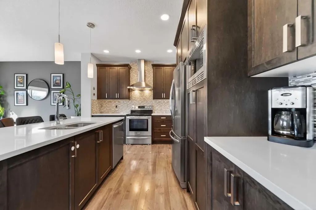 242 Mahogany Passage SE Calgary AB T3M 2J8