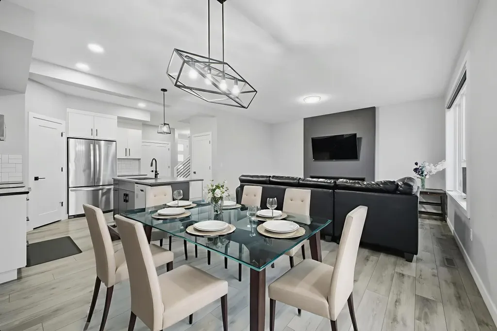 119 Crestview Boulevard Sylvan Lake AB T4S 0V8