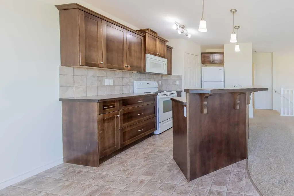 4406 Lake Drive Coalhurst AB T0L0V2