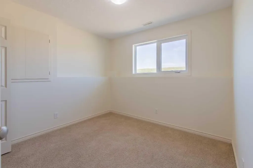 4406 Lake Drive Coalhurst AB T0L0V2