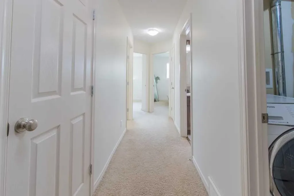 4406 Lake Drive Coalhurst AB T0L0V2