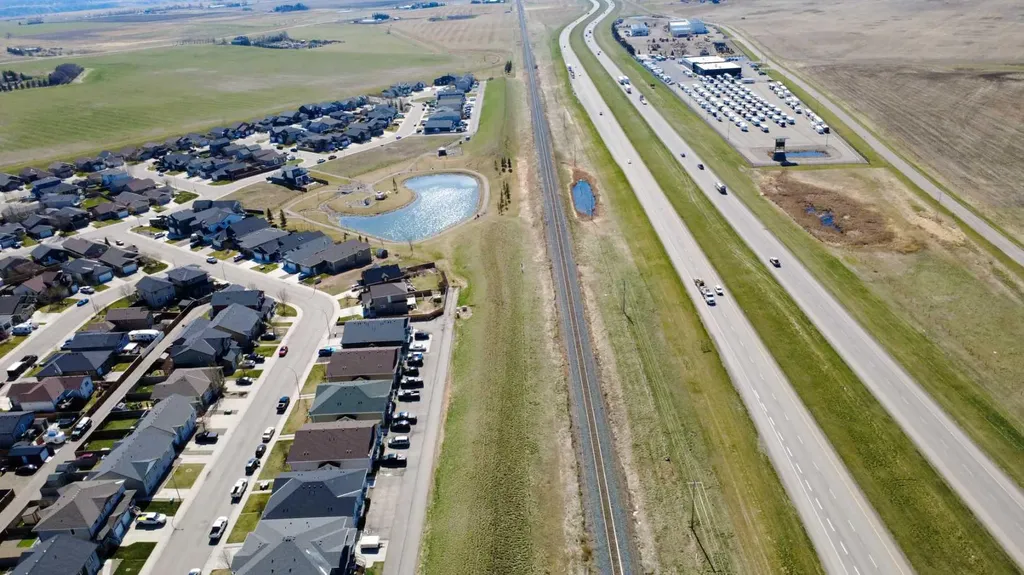 4406 Lake Drive Coalhurst AB T0L0V2