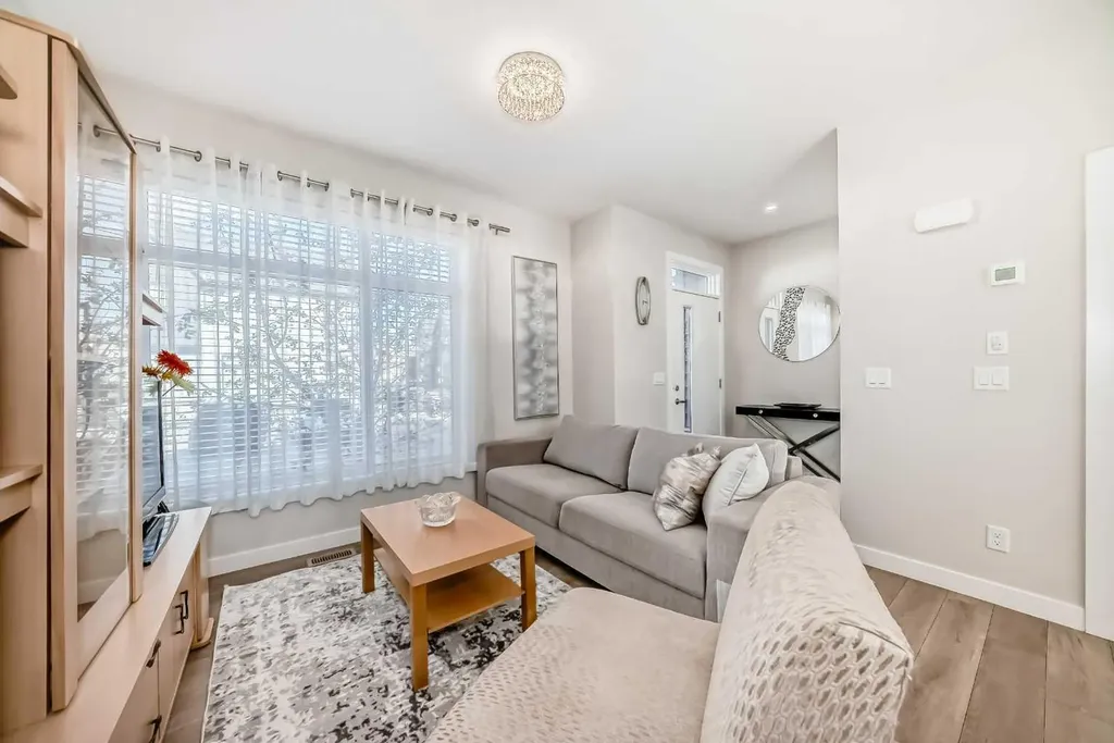 1208 Sage Meadows Gardens NW Calgary AB T3P1K3