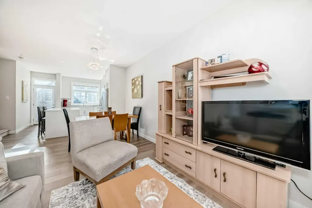 1208 Sage Meadows Gardens NW Calgary AB T3P1K3