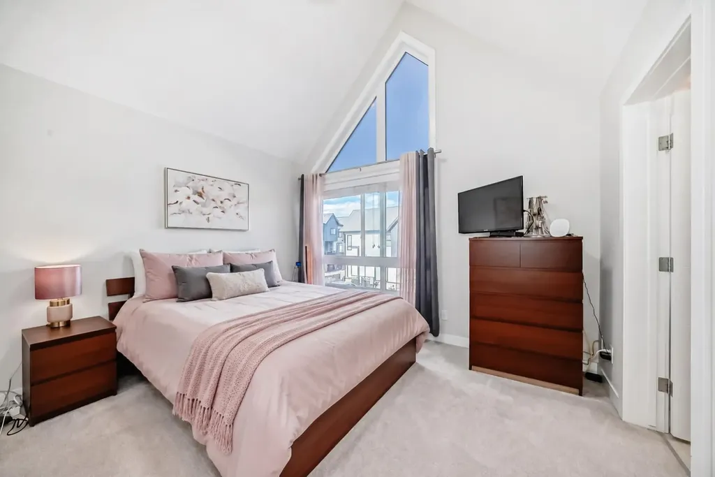 1208 Sage Meadows Gardens NW Calgary AB T3P1K3