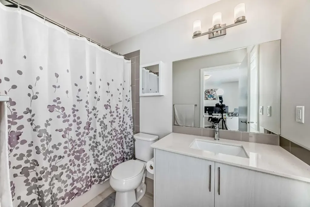 1208 Sage Meadows Gardens NW Calgary AB T3P1K3