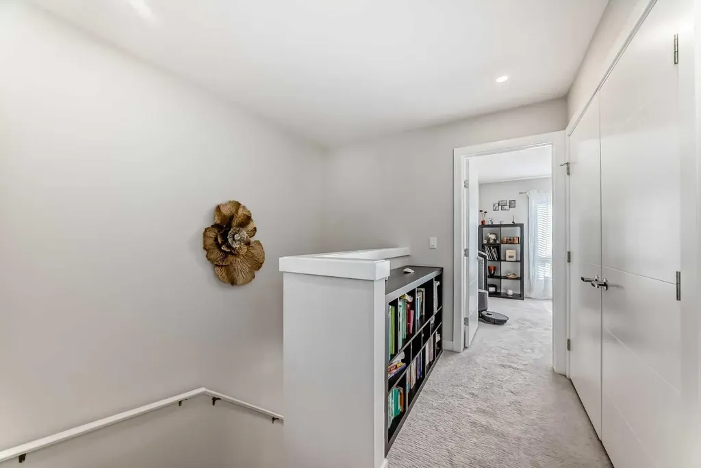 1208 Sage Meadows Gardens NW Calgary AB T3P1K3