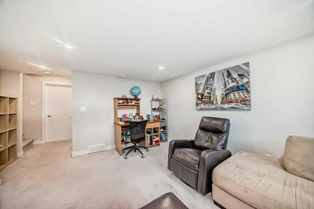 1208 Sage Meadows Gardens NW Calgary AB T3P1K3