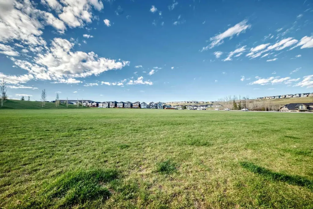1208 Sage Meadows Gardens NW Calgary AB T3P1K3