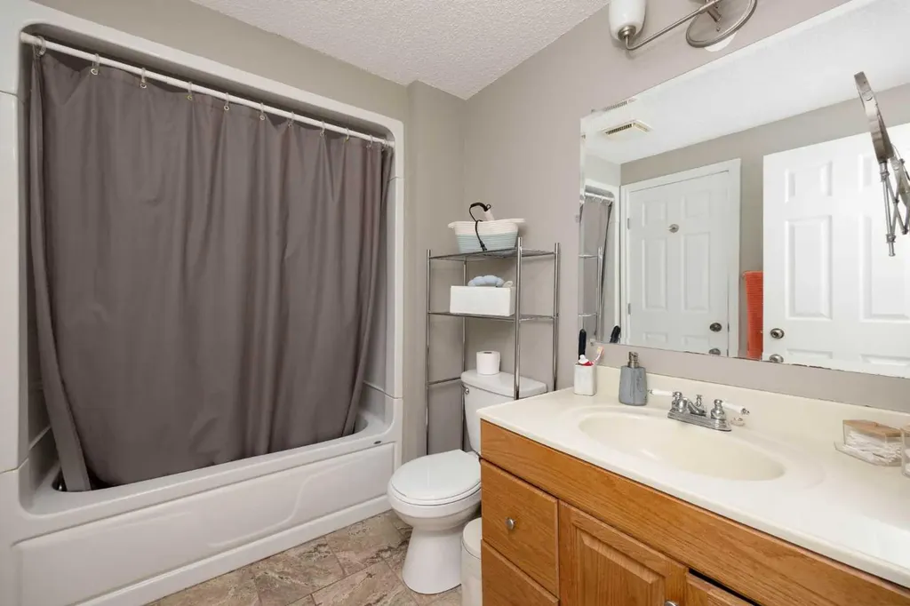 150 Wylie Place Fort Mcmurray AB T9H 4R4