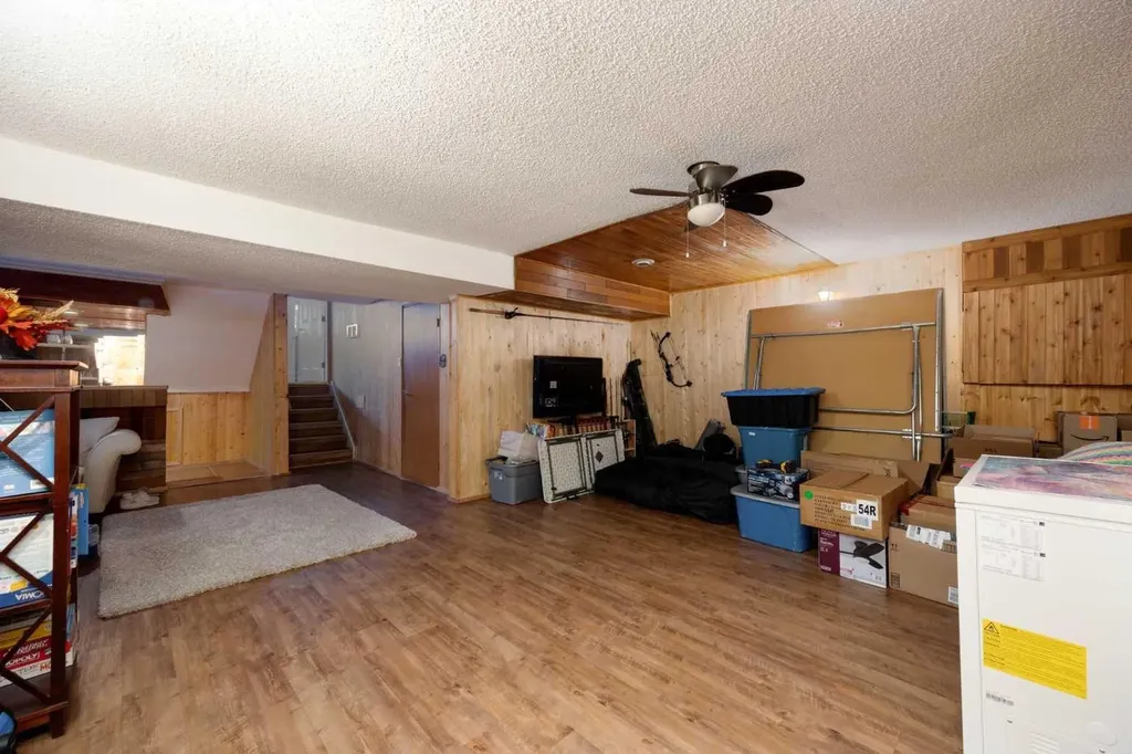150 Wylie Place Fort Mcmurray AB T9H 4R4