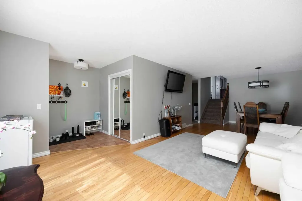 150 Wylie Place Fort Mcmurray AB T9H 4R4