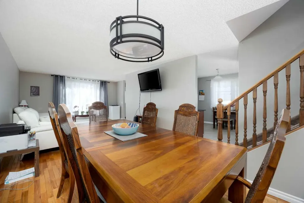 150 Wylie Place Fort Mcmurray AB T9H 4R4