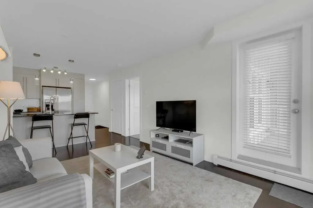11 Mahogany Row SE Calgary AB T3M2L6