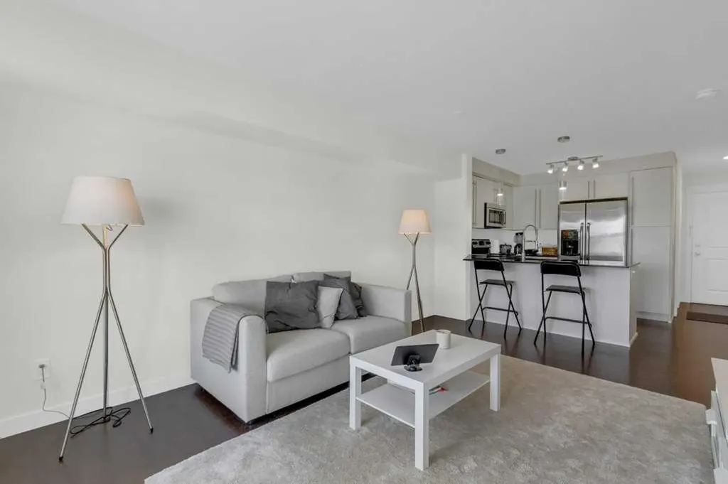 11 Mahogany Row SE Calgary AB T3M2L6