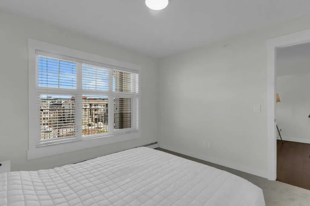11 Mahogany Row SE Calgary AB T3M2L6