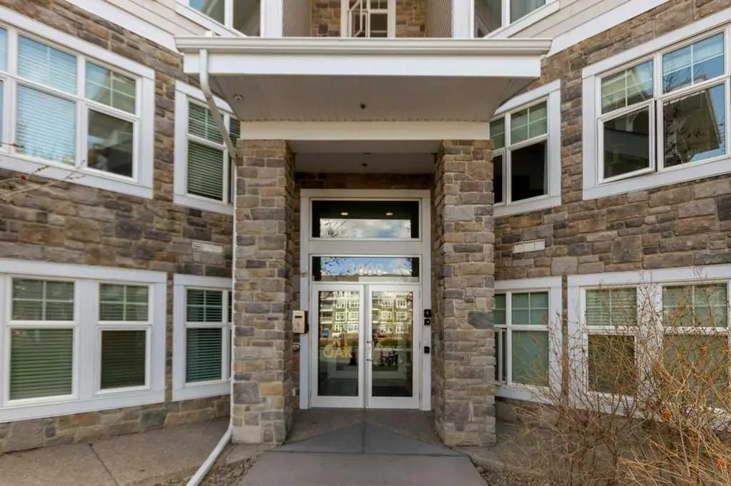 11 Mahogany Row SE Calgary AB T3M2L6