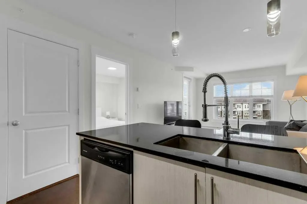 11 Mahogany Row SE Calgary AB T3M2L6