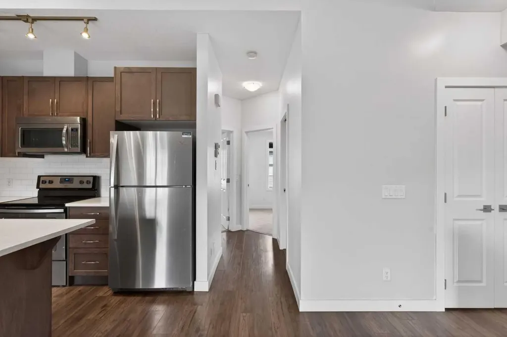 12 Evanscrest Gardens NW Calgary AB T3P0S1