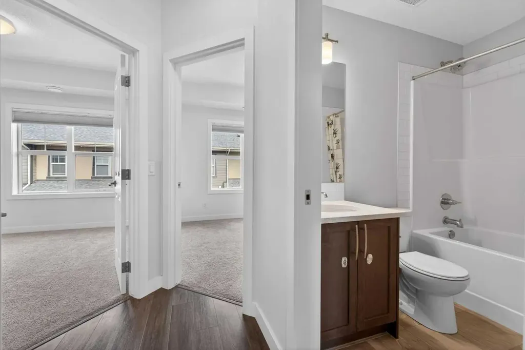 12 Evanscrest Gardens NW Calgary AB T3P0S1