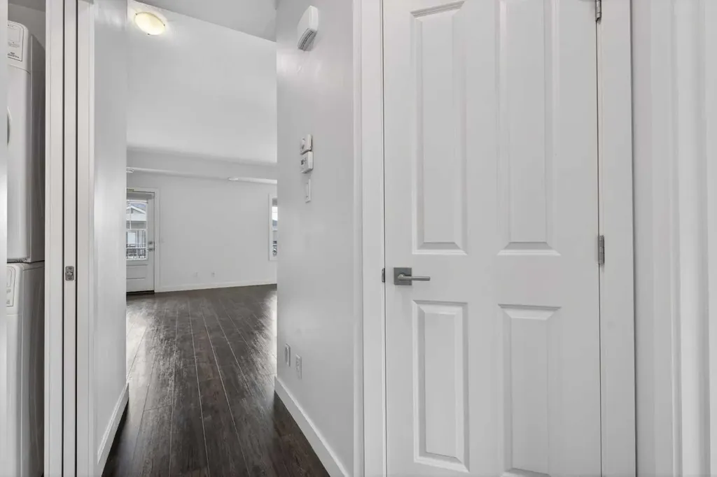 12 Evanscrest Gardens NW Calgary AB T3P0S1
