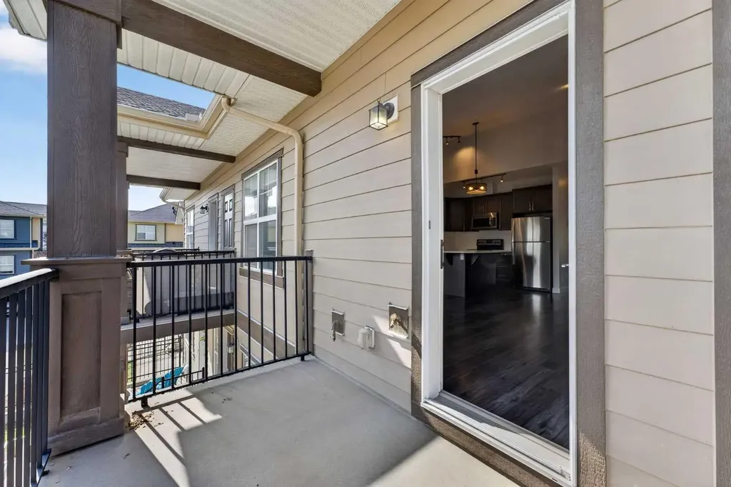 12 Evanscrest Gardens NW Calgary AB T3P0S1