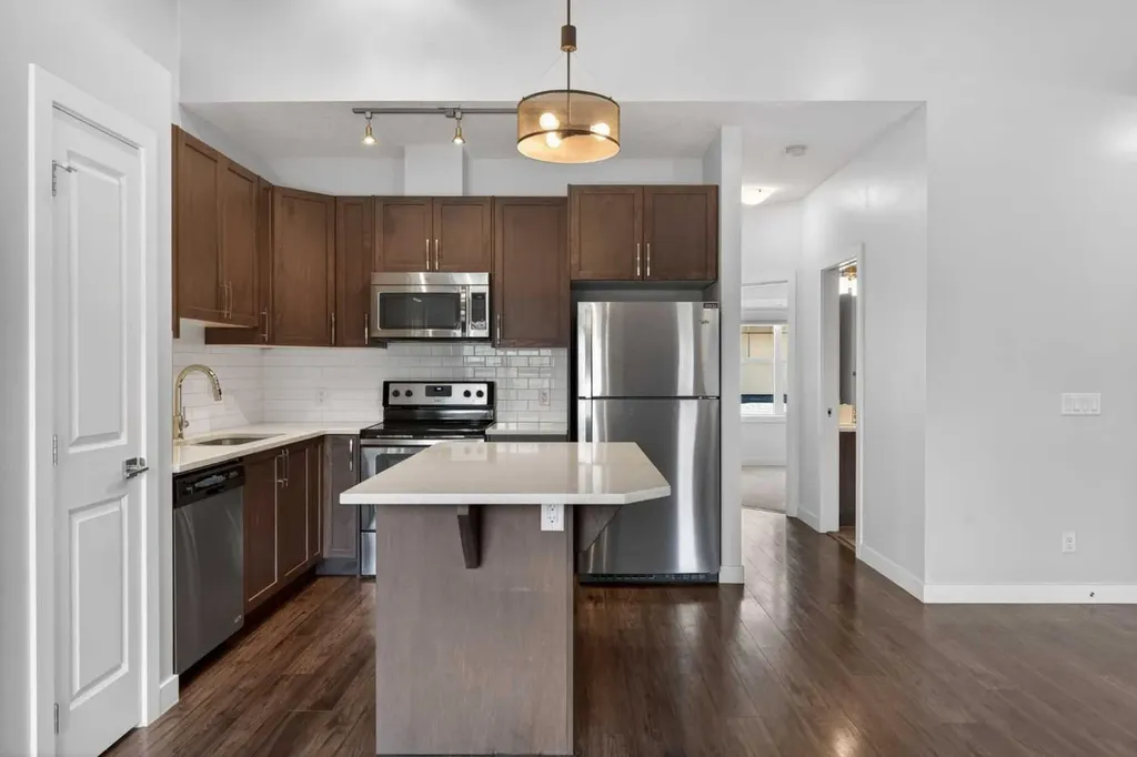 12 Evanscrest Gardens NW Calgary AB T3P0S1
