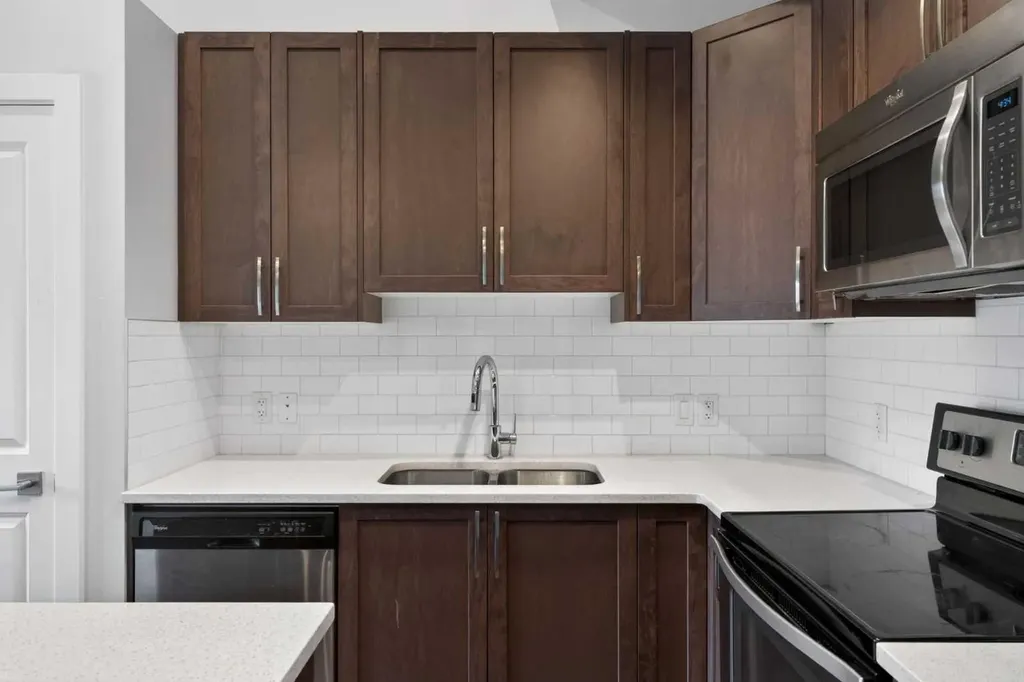12 Evanscrest Gardens NW Calgary AB T3P0S1