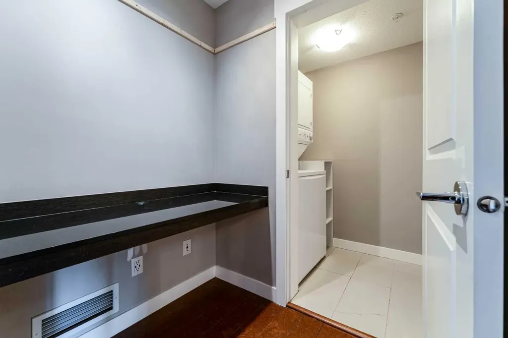 11 Mahogany Row SE Calgary AB T3M 2L6